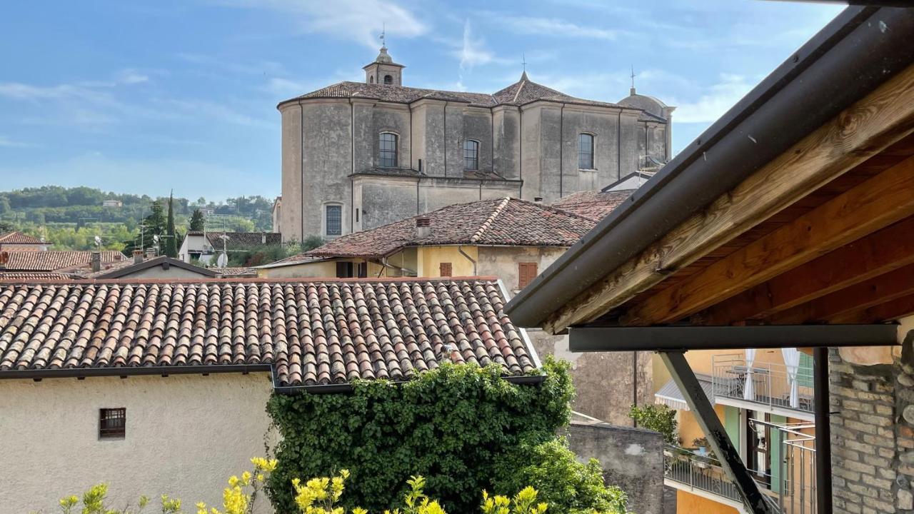 Borgo Dei Sogni Apartment San Felice del Benaco Bagian luar foto