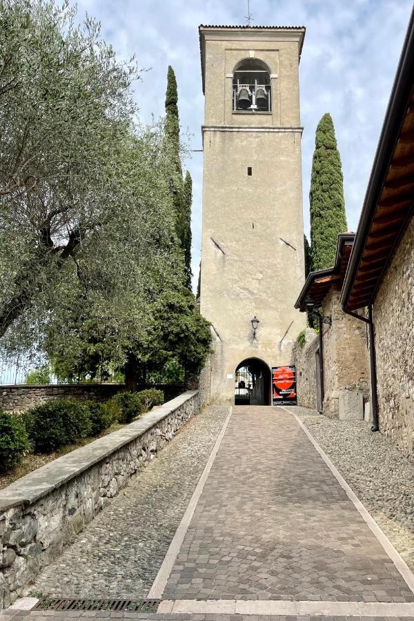 Borgo Dei Sogni Apartment San Felice del Benaco Bagian luar foto
