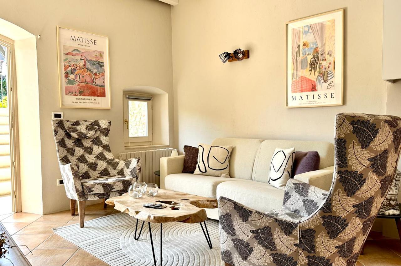 Borgo Dei Sogni Apartment San Felice del Benaco Bagian luar foto